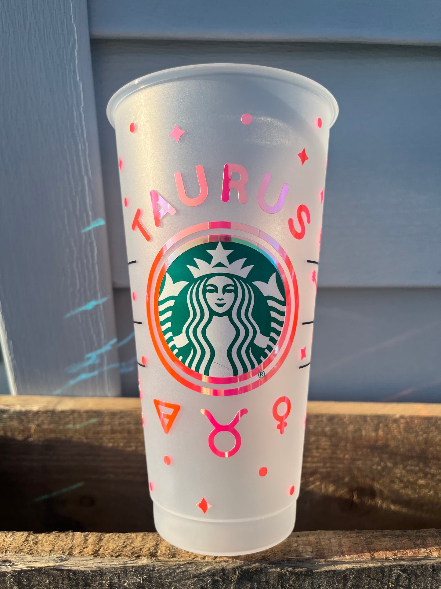 24oz Cold Cup TAURUS Zodiac Sign Design w/ Lid and Reusable Plastic Straw